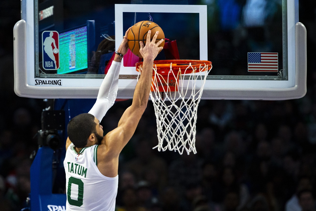 九游体育下载-关于清晨欧联传出新动向，丹佛掘金手感冰凉，管理层表态——引发热议，赛季目标并未改变的信息